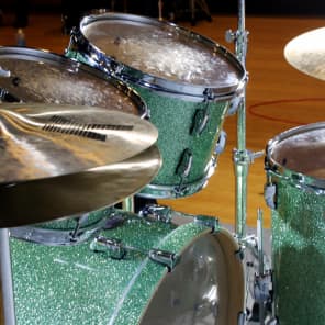 Pearl Drums Masters Maple Complete 4-Piece Kit-C348 as seen at Summerfest 2016 image 3
