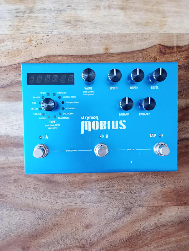 Strymon Mobius