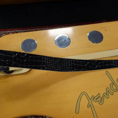 Liam's Adjustable Leather Vintage Style Guitar Strap