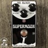 Mr. Black SuperMoon Modulated Reverberator