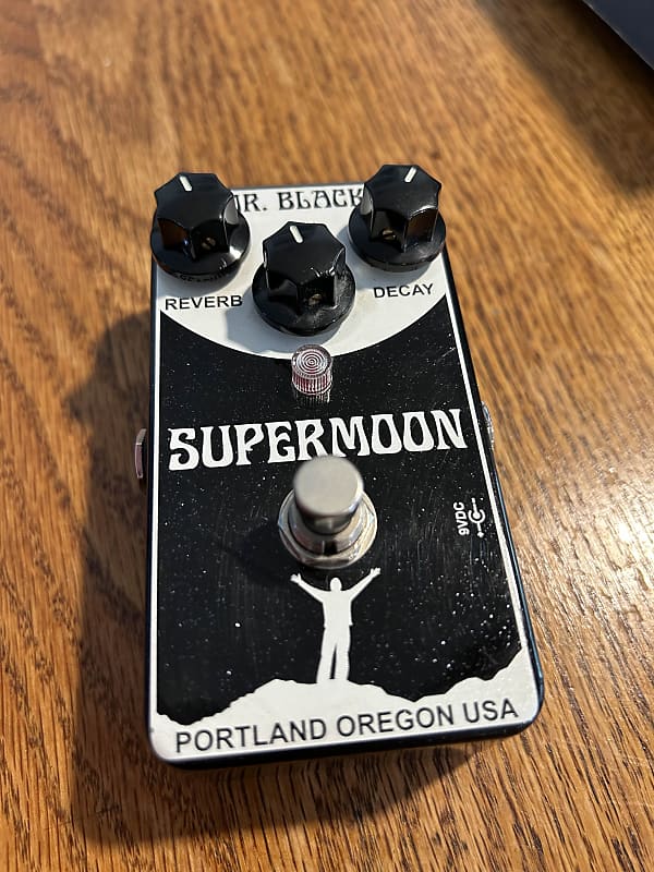Mr. Black Supermoon