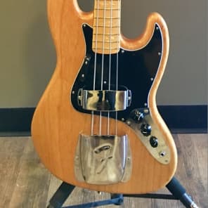 Fender FSR 2014 American Vintage '75 Jazz Bass Aged Natural w/ Fender hardsell case image 3