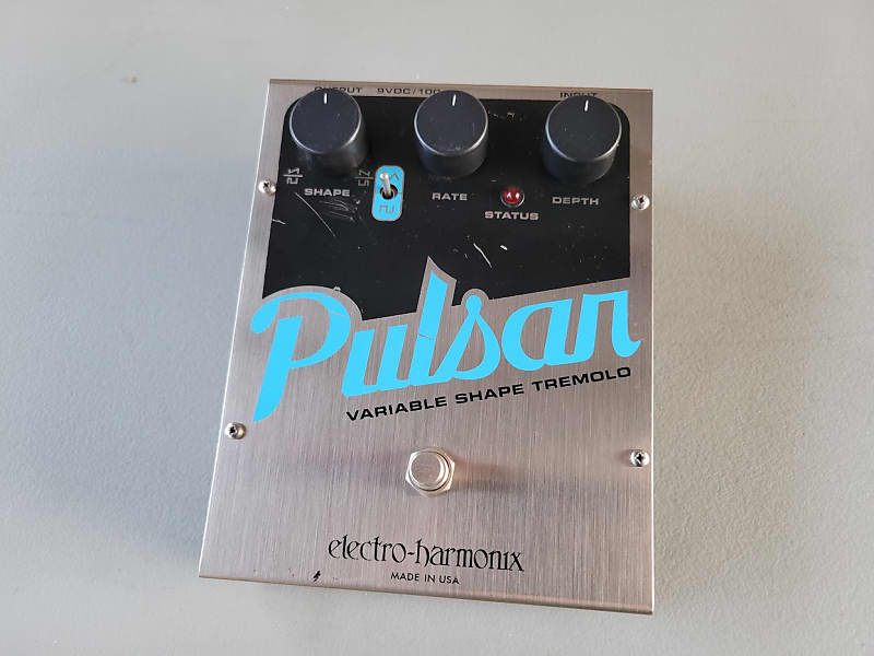 Electro-Harmonix Pulsar