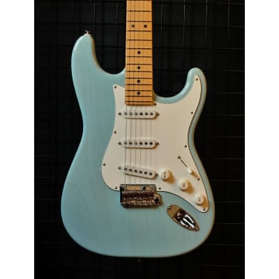Suhr Guitars JE-Line Classic S Ash SSS (Trans Plum/Rosewood