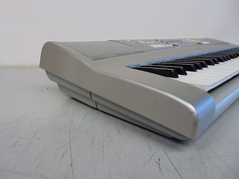 Yamaha PSR-E303 Keyboard | Reverb