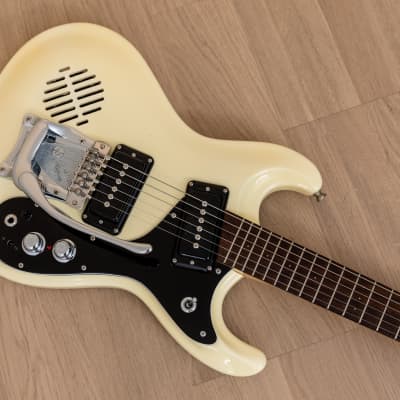 1990s Mosrite Ventures Model Travel Guitar 3/4 Size Body Pearl White Built-In-Amp, Kurokumo image 7