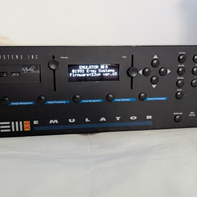 E-MU Systems Emulator III XS Rackmount 16-Voice Sampler Workstation 1987 - Black