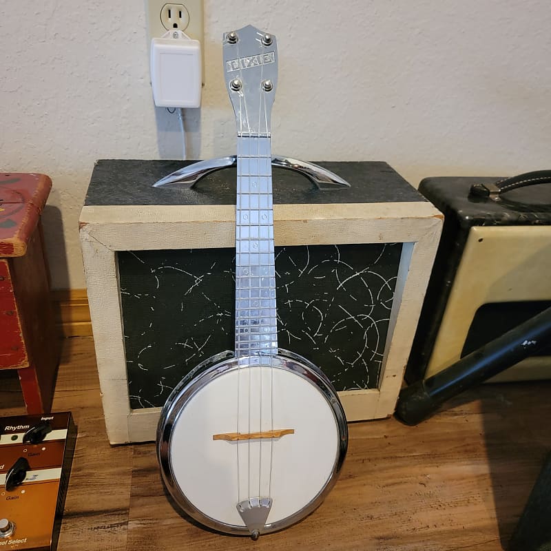 Dixie Banjo Ukulele Banjolele USA Made Vintage 1950's Silver Reverb