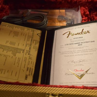 Mint Fender Limited Edition 70th Anniversary 1954 Stratocaster Super Heavy Relic Wide-Fade 2-Color Sunburst image 12