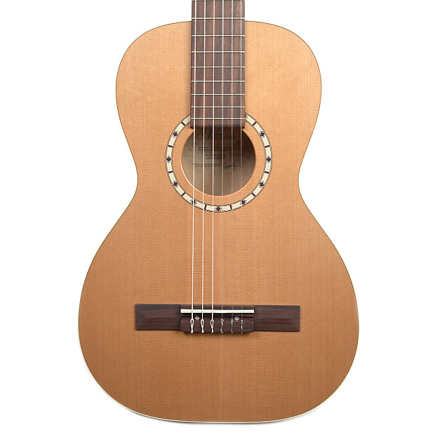 Art & Lutherie　ア―ト&ルシア―　 AMI NYLON CEDAR Art and Lutherie Ami Nylon Cedar | Reverb Italia