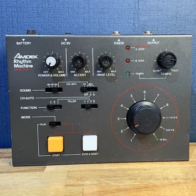 Amdek Rhythm Machine RMK-100 Vintage Drum Machine Boss DR-55