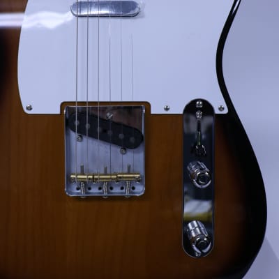 Fender Vintera '50s Telecaster with Maple Fretboard 2019 - Present - 2-Color Sunburst image 5