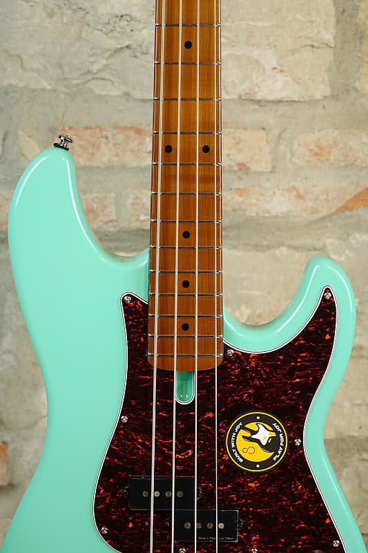 SIRE Marcus Miller P5 Alder 4 (2nd Gen) - Precision Bass 4 corde