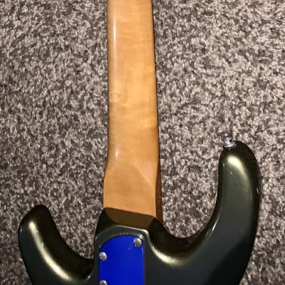 2003 Fender Dimension 4 string electric Bass Guitar   with Rosewood   Fretboard image 11