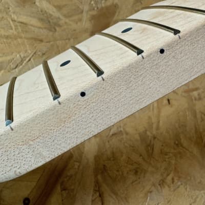 Luthier Made Jazz bass neck - Natural image 11