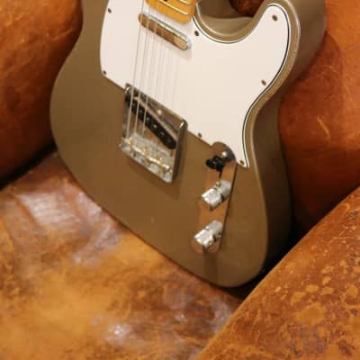 Fender Custom Shop '67 Reissue Telecaster Relic Shoreline Gold 2005 image 5