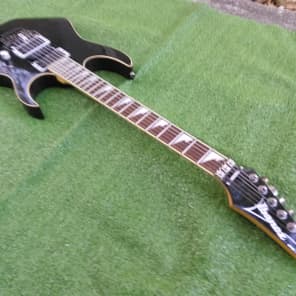 モレリア　ibanez IBANEZ RG DX HSH FLOYD ROSE EDGE LO PRO SUPERSTRAT 24 JUMBO FRETS