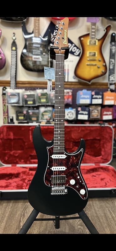 Ibanez AZ2204N Prestige | Reverb Canada