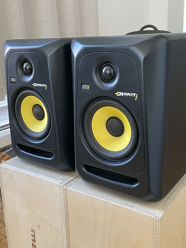 KRK RP5 Rokit G3 2Way 5" Monitors WITH KRK Subwoofer 8S Reverb