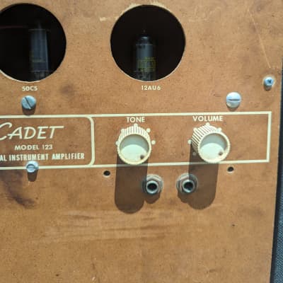 Danelectro Model 123 Cadet Vintage Guitar Tube Amplifier 1960's image 5