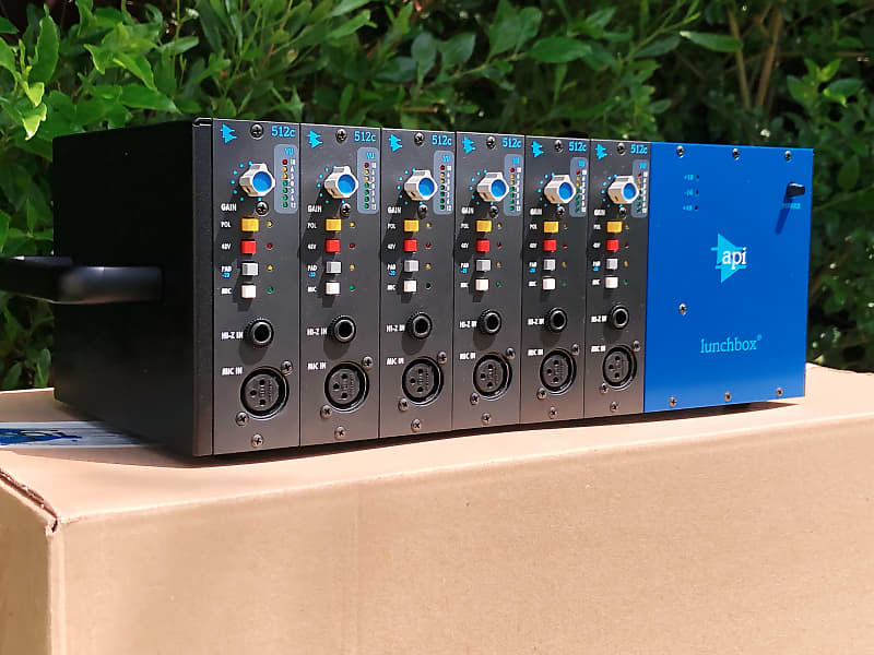 API 512C マイクプリアンプ 500シリーズ モジュール lunchbox API 512c 500 Series Microphone Preamp | Sweetwater