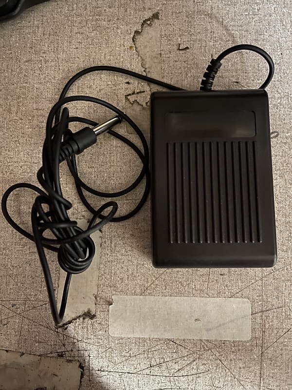 Williams Pianos Sustain pedal Reverb