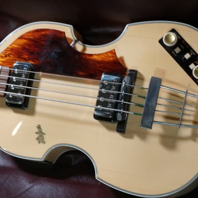 Hofner 500/1 Bass V62 WHP Natural Blonde for sale