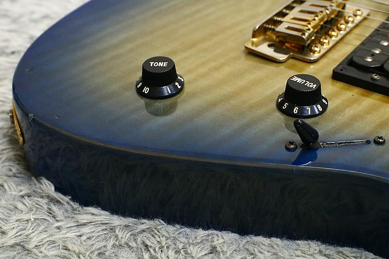 1990's made Chatting Bird by Caparison Flame CAS-390 Flame 1990's made Chatting Bird by Caparison Flame CAS-390 Flame