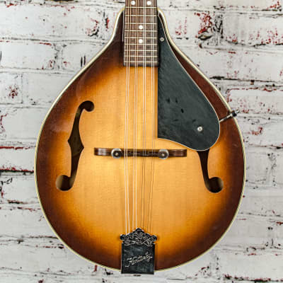 Kentucky - KM-160 - Teardrop A-Style Mandolin, Sunburst, w/ Soft Case - x0431 - USED image 1