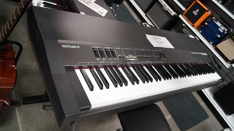 Roland RD 300 Vintage Japanese Keyboard w/Stand Reverb