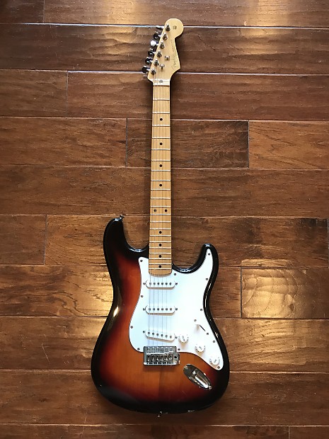 Fender neck outlet on squier body