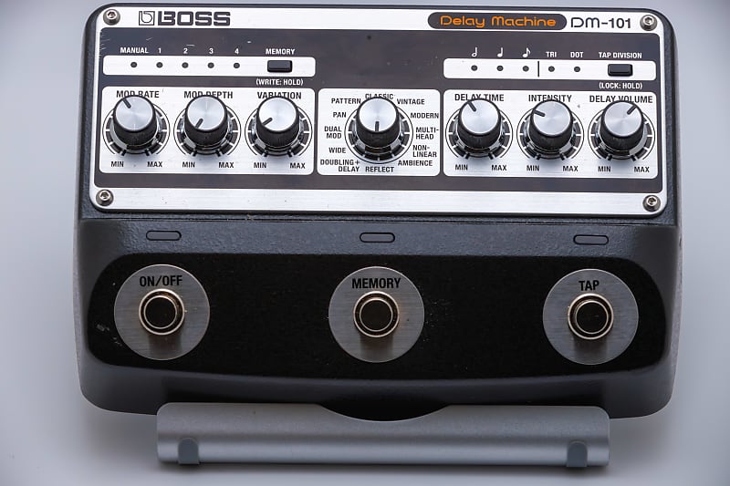 Boss DM-101 Delay Machine