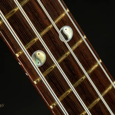 Warwick Custom Shop Masterbuilt 2022 LTD 4 String Streamette - Special Amberburst Transparent Satin image 10