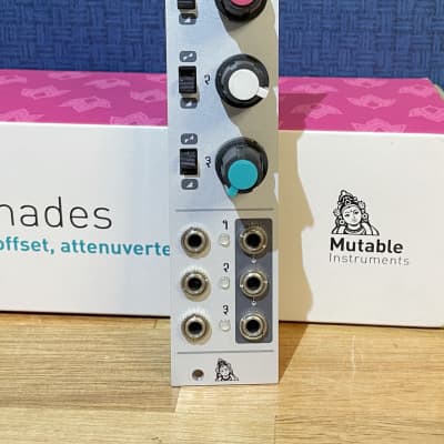 Mutable Instruments Shades Mixer / Attenuverter Eurorack Module