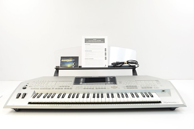 Yamaha Tyros2 61-Key Arranger Workstation Keyboard image 1