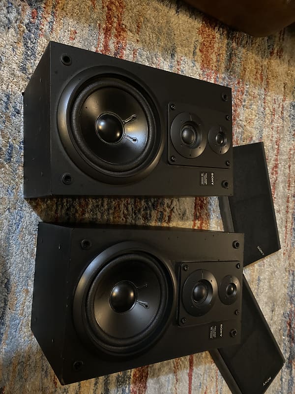 Pair of sony vintage speakers  Ssh3300 1987 Black image 1