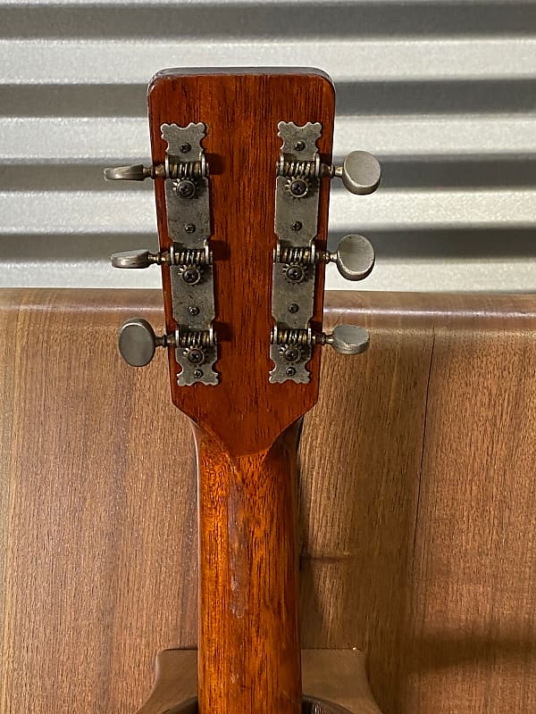 Kasuga F-10 OO size Acoustic Guitar - Natural - Made In