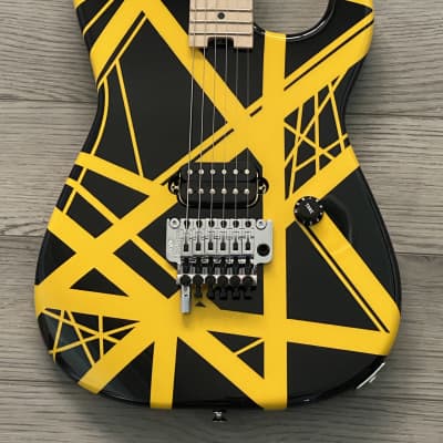 EVH Striped Series Electric Guitar 2010s Black/Yellow image 2