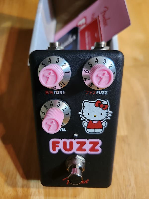 Fender Hello Kitty Fuzz