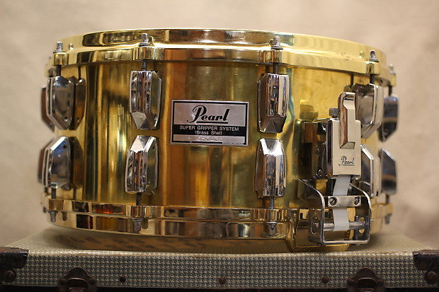 Pearl 6.5x14 Brass Shell Snare Drum Super Gripper System B-714DX GLX S –  Drugan's Drums & Guitars