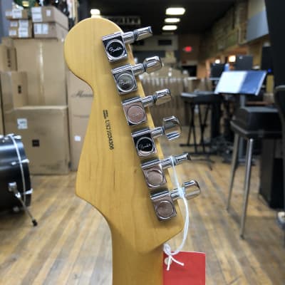 Fender American Professional II Stratocaster HSS Sienna Sunburst w/Maple Fingerboard, Hard Case image 8