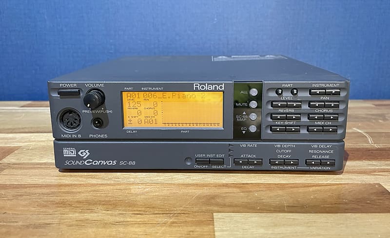 特価HOTRoland SC-88PRO (CM-64 SC-55) Sound Canvas MADE in JAPAN 音源モジュール