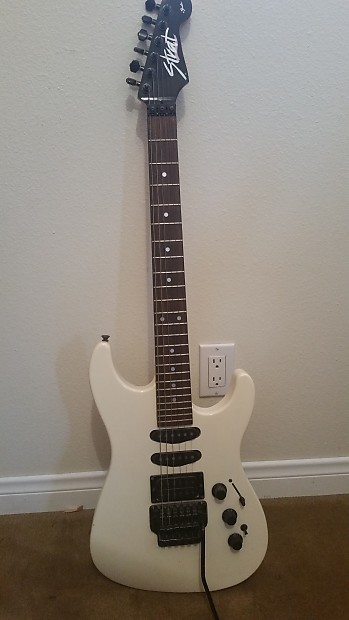 Fender HM Strat 80 s white Reverb