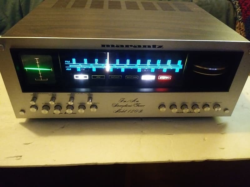 Marantz 120b Analog Tuner 1974 Silver/Woodgrain | Reverb
