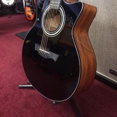 Tagima California-T Gloss Black Cutaway Acoustic-Electric Guitar #1210 [ProfRev] image 4