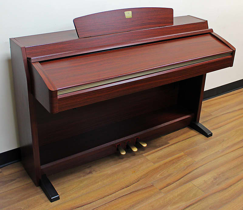 Yamaha Clavinova CLP-230 Satin Mahogany | Reverb