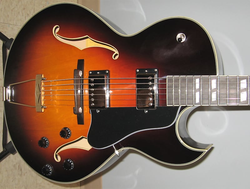 Eastman AR372CE-SB Hollowbody Archtop with Ebony Fretboard - Sunburst image 1