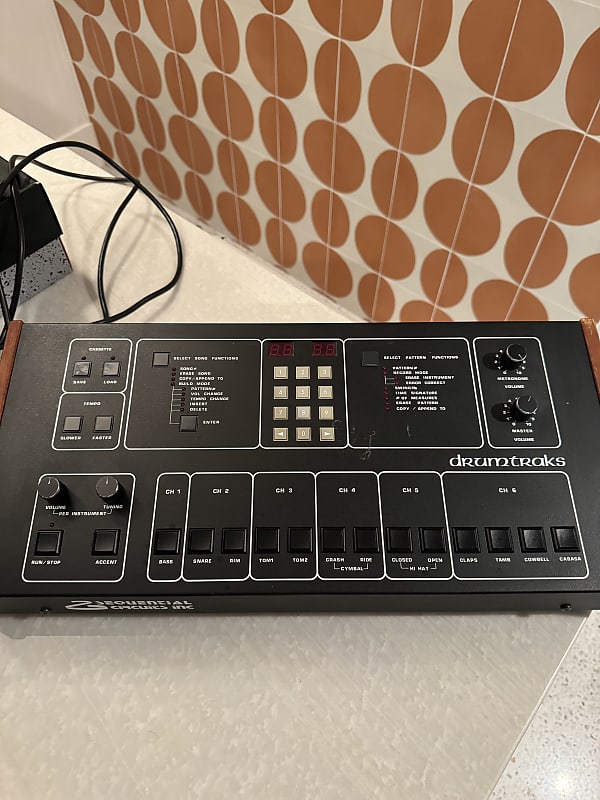 Drumtraks on sale drum machine