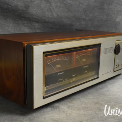 Luxman M-2000 Stereo Power Amplifier in Very Good Condition