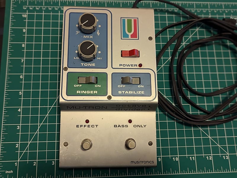 Mu-Tron Octave Divider